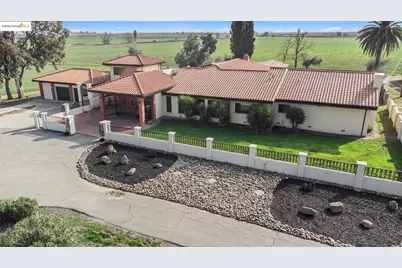 15001 Highway 4, Byron, CA 94505 - Photo 1
