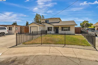 10297 Chrisland Ct, San Jose, CA 95127 - Photo 1