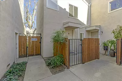 1896 San Vincente Dr #13, Concord, CA 94519 - Photo 1