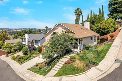 23380 Lakeridge Avenue, Hayward, CA 94541 - Photo 1