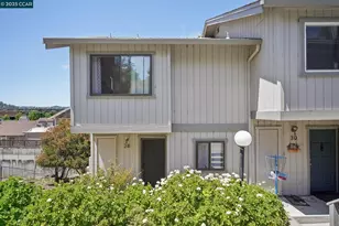 28 Holcomb Ct, Walnut Creek, CA 94596 - Photo 1