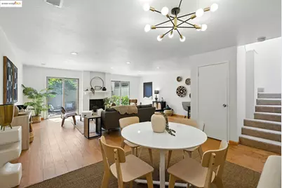 1038 Melrose Ave, Alameda, CA 94502 - Photo 1