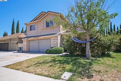 1460 Portsmouth Ln, Gustine, CA 95322 - Photo 1