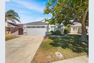 560 Stewart Way, Rio Vista, CA 94571 - Photo 1