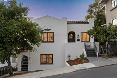 1127 Wellington Street, Oakland, CA 94602 - Photo 1