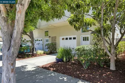 913 Adams St #C, Albany, CA 94706 - Photo 1