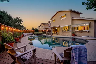 2218 Hidden Lakes Ct, Martinez, CA 94553 - Photo 1