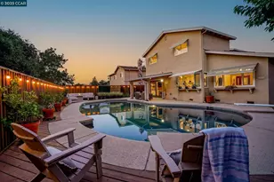 2218 Hidden Lakes Ct, Martinez, CA 94553 - Photo 1