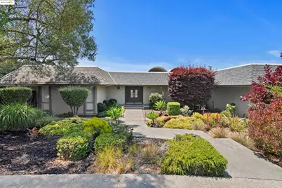 15 Bell Waver Way, Oakland, CA 94619 - Photo 1