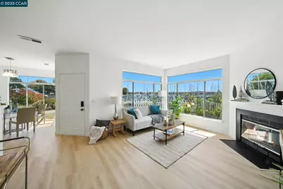 505 Commodore Dr, Richmond, CA 94804 - Photo 1