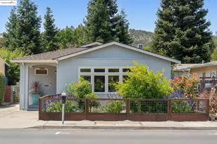 1120 Pine St, Martinez, CA 94553 - Photo 1