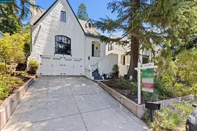 1048 Leo Way, Oakland, CA 94611 - Photo 1