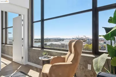 311 2nd St #816, Oakland, CA 94607 - Photo 1