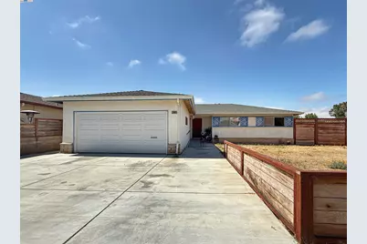 33845 Washington Ave, Union City, CA 94587 - Photo 1