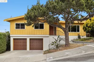 1494 Olive Ave, Richmond, CA 94805 - Photo 1