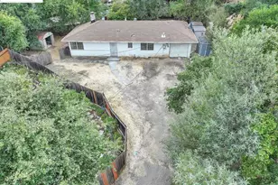 3102 Pine St, Martinez, CA 94553 - Photo 1