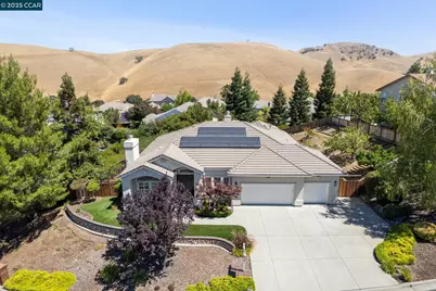 109 Forest Hill, Clayton, CA 94517 - Photo 1