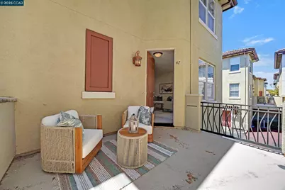 47 Matisse Ct, Pleasant Hill, CA 94523 - Photo 1