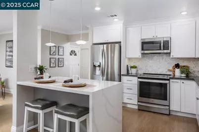 2501 Pine Knoll Dr #2, Walnut Creek, CA 94595 - Photo 1