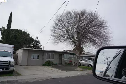 73 Beach Dr, Bay Point, CA 94565 - Photo 1