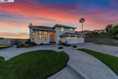 48912 Crown Ridge Cmn, Fremont, CA 94539 - Photo 1