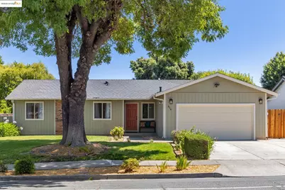 934 Bancroft Rd, Concord, CA 94518 - Photo 1