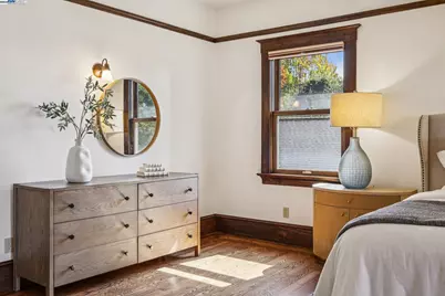 1335 Grove St, Alameda, CA 94501 - Photo 35