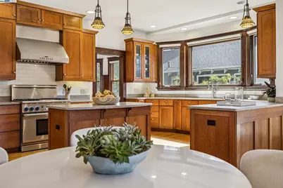 1335 Grove St, Alameda, CA 94501 - Photo 25