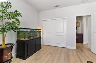 566 Mandevilla Dr, Brentwood, CA 94513 - Photo 27