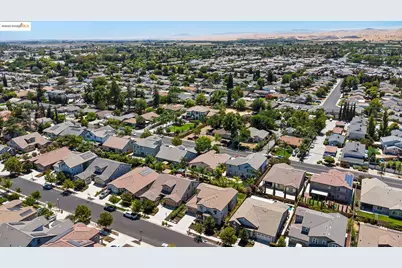 566 Mandevilla Dr, Brentwood, CA 94513 - Photo 55