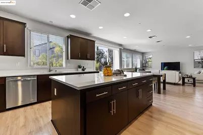 566 Mandevilla Dr, Brentwood, CA 94513 - Photo 19