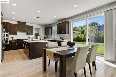 566 Mandevilla Dr, Brentwood, CA 94513 - Photo 17