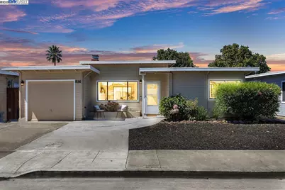 856 Rand St, San Mateo, CA 94401 - Photo 1