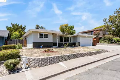 2215 Cunningham Dr, Fairfield, CA 94533 - Photo 1