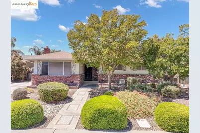 7426 Myrtle Vista Ave, Sacramento, CA 95831 - Photo 1