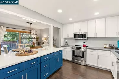 223 Via Pinada Ln, Martinez, CA 94553 - Photo 1