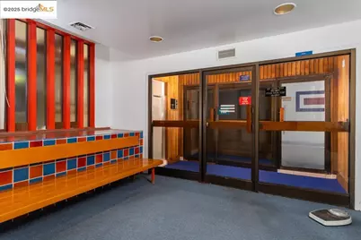 4 Commodore Dr #D229, Emeryville, CA 94608 - Photo 25