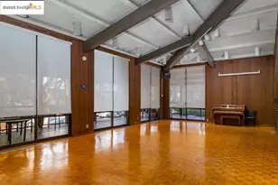 4 Commodore Dr, Emeryville, CA 94608 - Photo 29