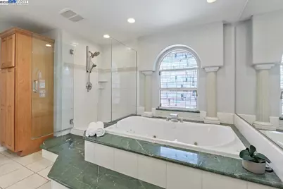 8157 Fairway Ct, Newark, CA 94560 - Photo 41