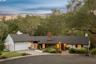 11 Crane Ct, Orinda, CA 94563 - Photo 1