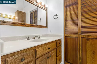 16080 Via Del Sol, San Lorenzo, CA 94580 - Photo 19