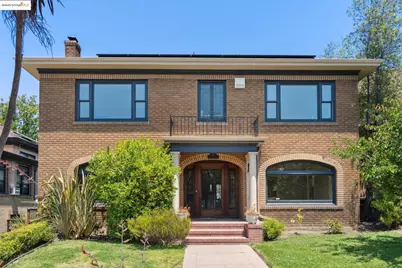 700 Longridge Rd, Oakland, CA 94610 - Photo 1