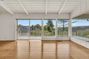 75 Hillcrest Rd, Mill Valley, CA 94941 - Photo 1