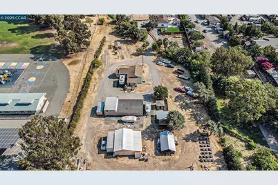 380 Pacifica Avenue, Bay Point, CA 94565 - Photo 1