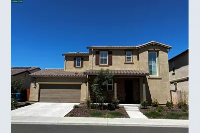 742 Iris Dr, Vacaville, CA 95687 - Photo 1