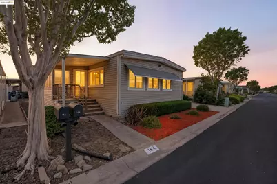 154 Santa Teresa, San Leandro, CA 94579 - Photo 1