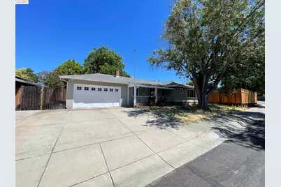 3206 Fitzpatrick Dr, Concord, CA 94519 - Photo 1