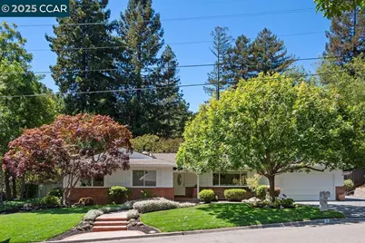4 Harold Dr, Moraga, CA 94556 - Photo 1