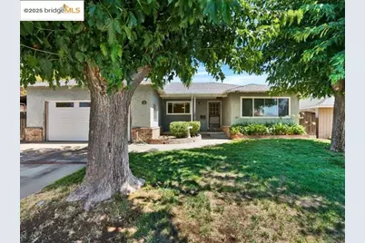 438 Harding Ave, Livermore, CA 94550 - Photo 1