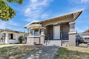 2827 Bartlett St, Oakland, CA 94602 - Photo 1